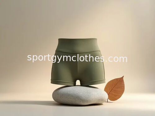 Neueste Unternehmensblog-Einträge über Girlfriend Collective bringt komfortorientierte Activewear-Shorts und Skorts auf den Markt