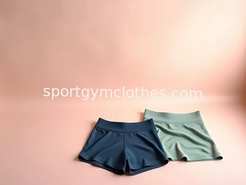 Neueste Unternehmensblog-Einträge über Vuori erweitert Activewear-Linie für Damen um vielseitige Shorts und Röcke