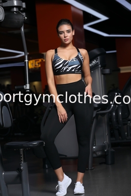 İyi fiyat 4 Yönlü Esneme Capri Tayt Şeffaf Olmayan Sürtünmeyi Önleyici Tasarım çevrimiçi